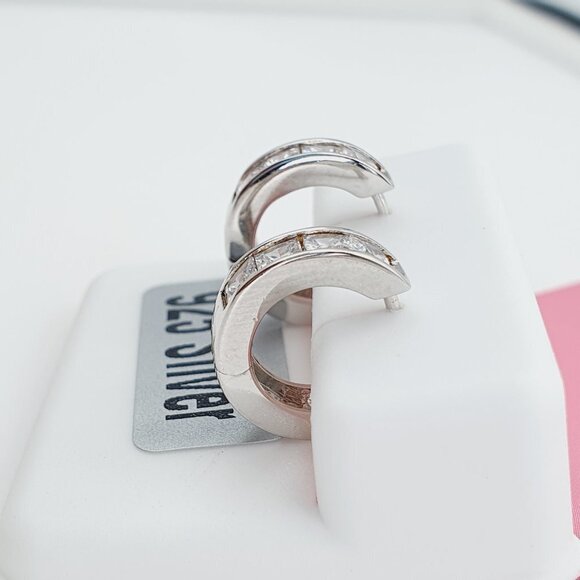 "925 Sterling Silver Cubic Zirconia Earrings, U19254652 - Picture 3 of 11